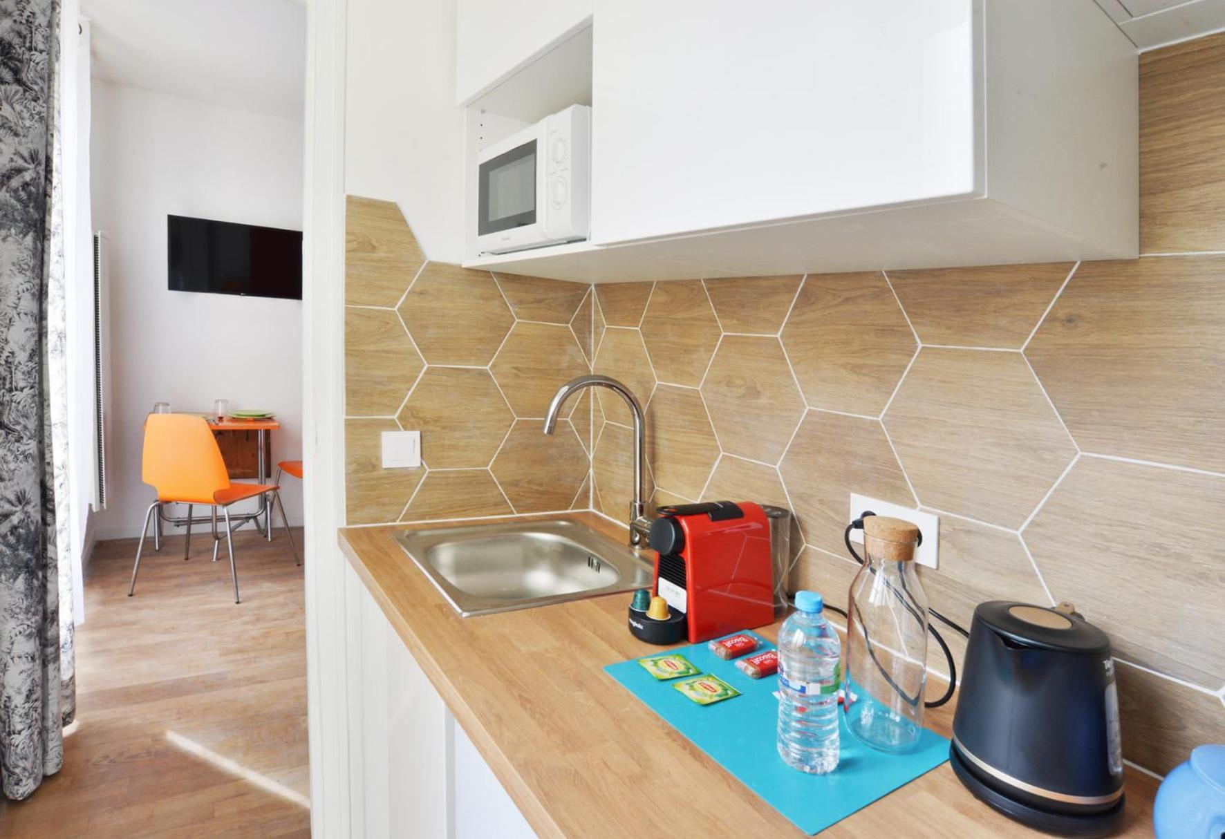 Au Calme Proche Gare - 25' Paris Centre Apartment *
