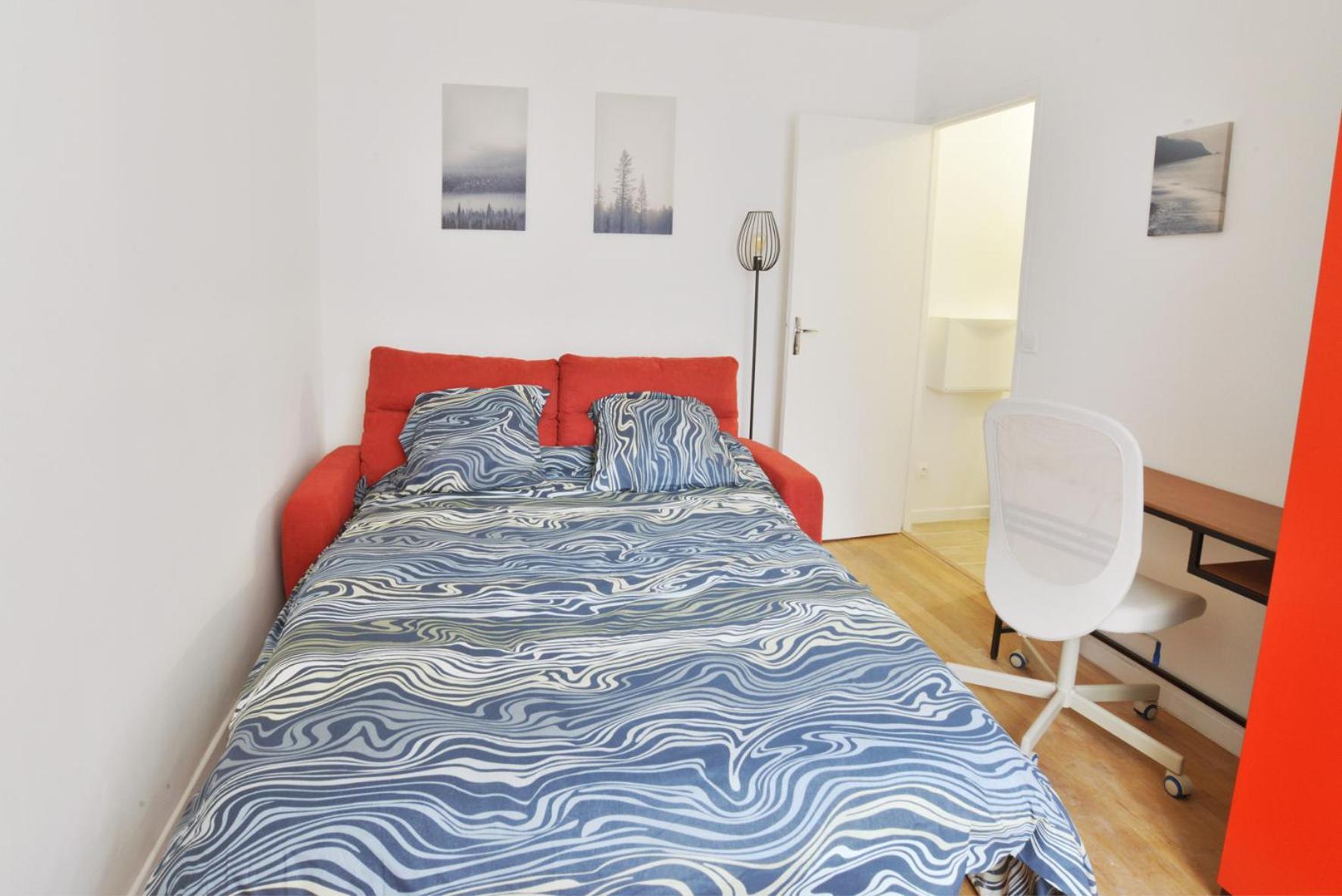 Au Calme Proche Gare - 25' Paris Centre Apartment